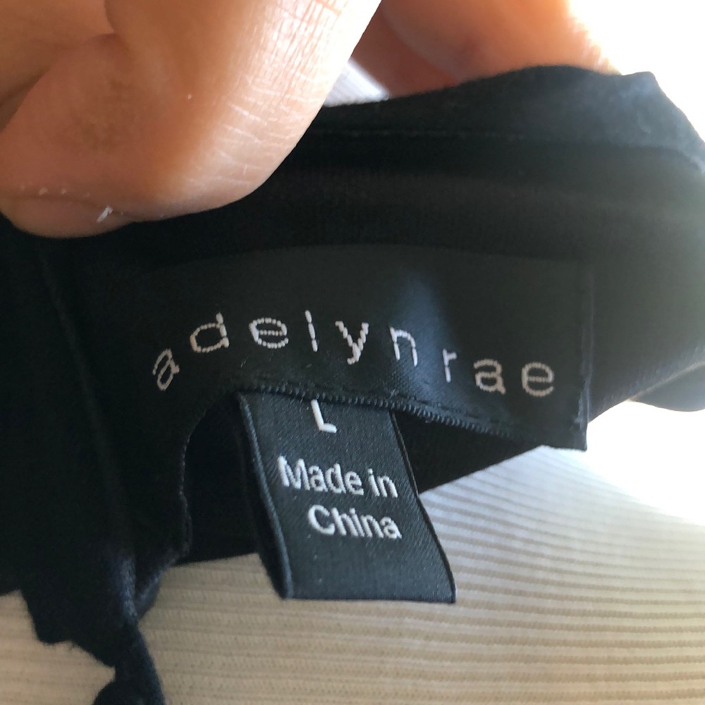 Adelyn Rae dress - Picture 5 of 7